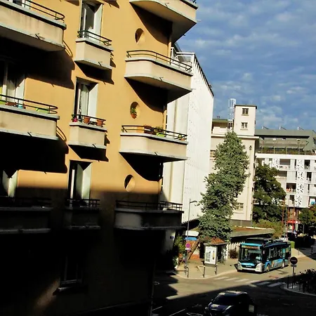 Hyper-centre + Wifi + Netflix Apartment Grenoble