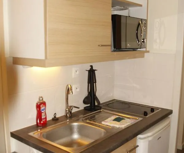 Hyper-centre + Wifi + Netflix * גרנובל