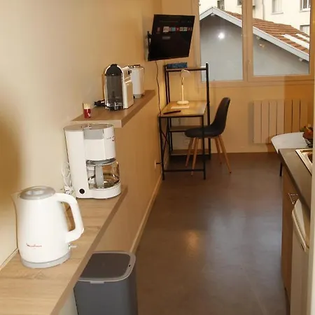 Hyper-centre + Wifi + Netflix Grenoble