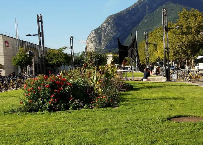 Hyper-centre + Wifi + Netflix *